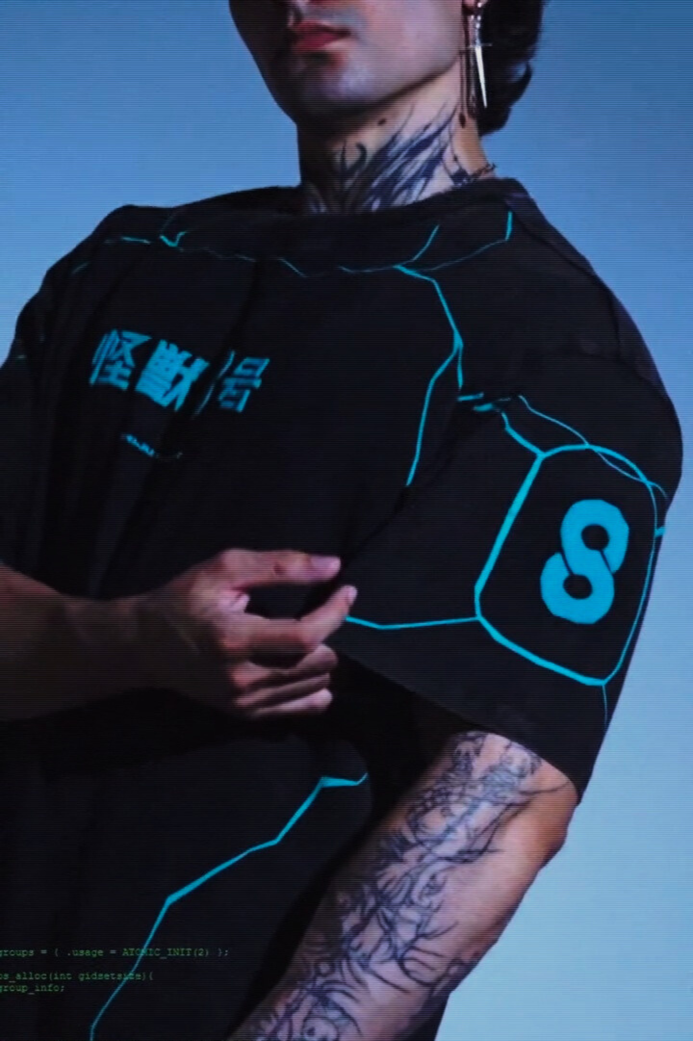 Kaiju NO. 8 / 2.0 / Oversized