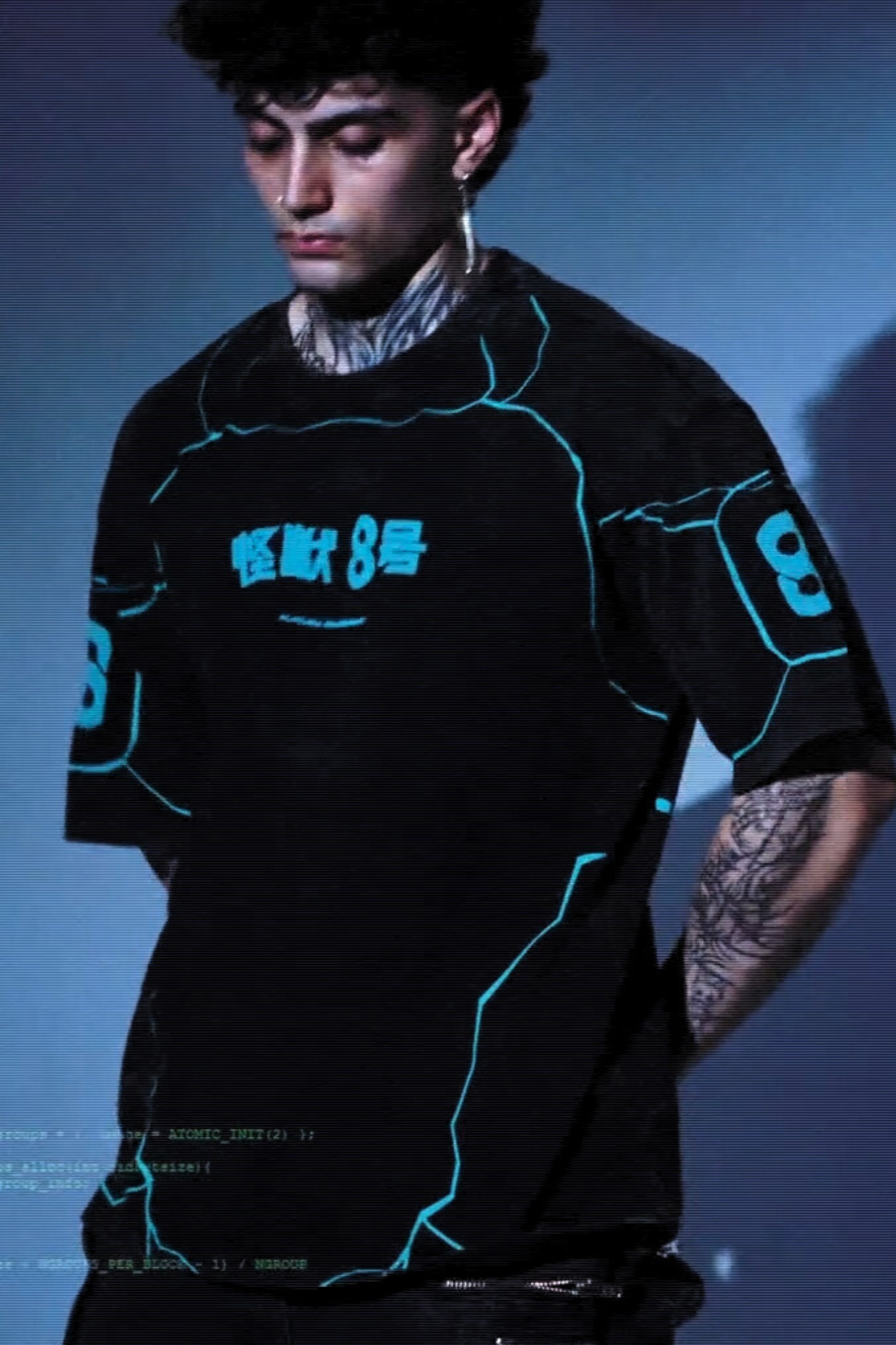 Kaiju NO. 8 / 2.0 / Oversized