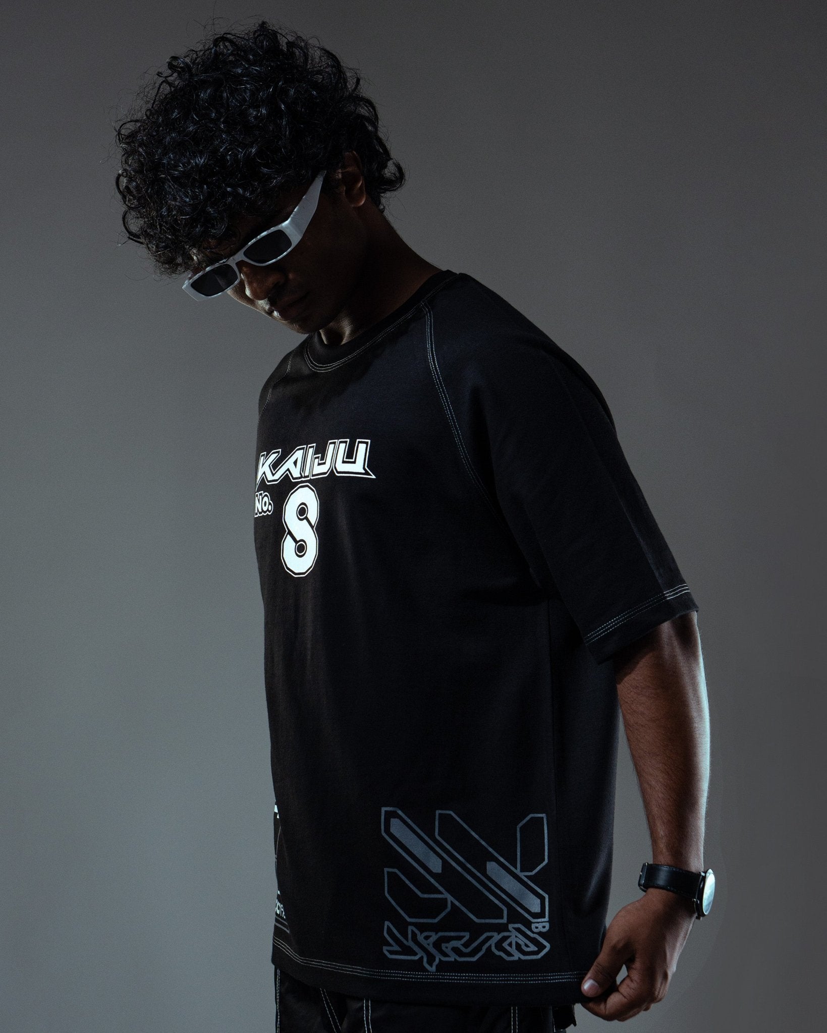 KAIJU NO. 8 / Oversized