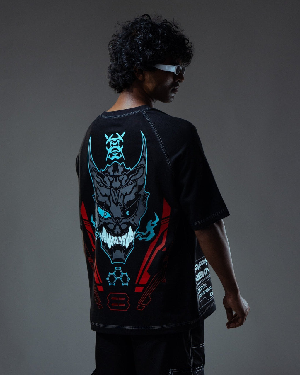 KAIJU NO. 8 / Oversized