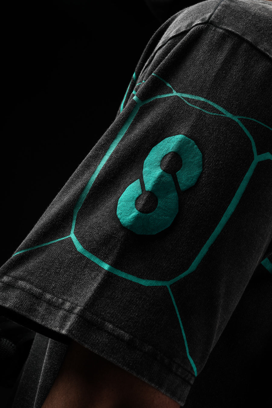 Kaiju NO. 8 / 2.0 / Oversized