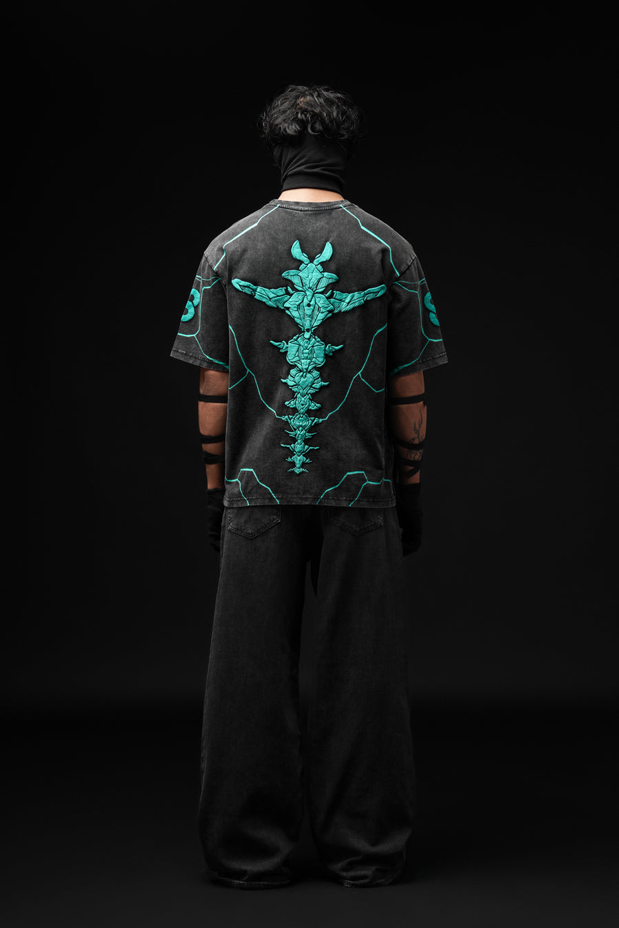 Kaiju NO. 8 / 2.0 / Oversized