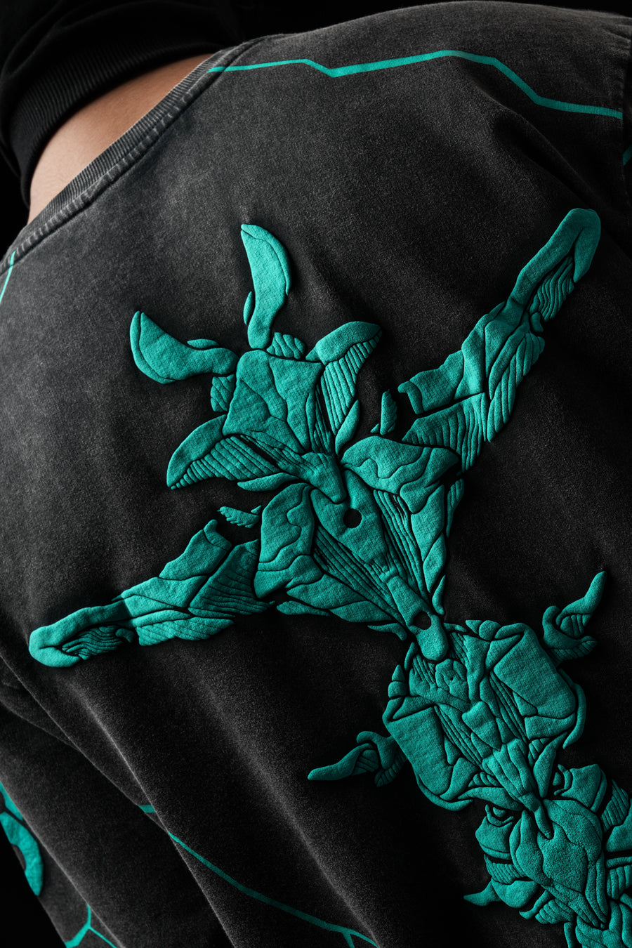 Kaiju NO. 8 / 2.0 / Oversized