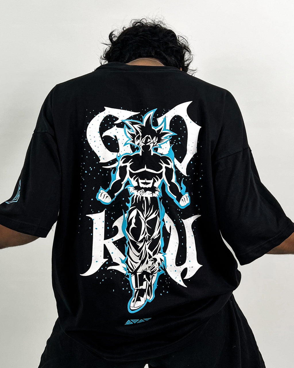 Goku / Oversized